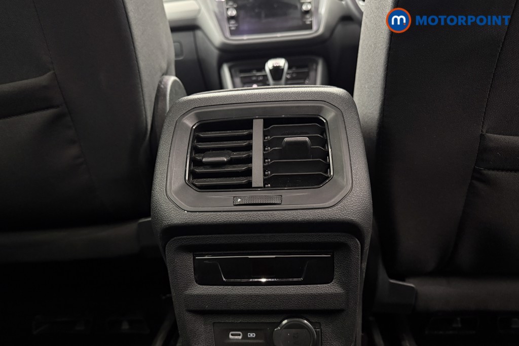 Volkswagen Tiguan Allspace Life Manual Petrol SUV - Stock Number (1624704) - 23rd supplementary image