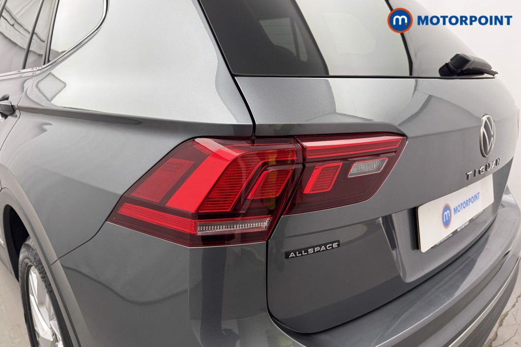 Volkswagen Tiguan Allspace Life Manual Petrol SUV - Stock Number (1624704) - 28th supplementary image