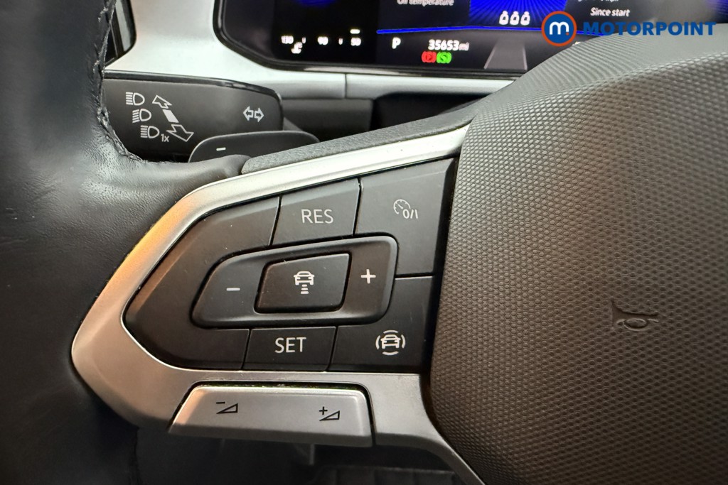 Volkswagen T-Roc Life Automatic Petrol SUV - Stock Number (1625288) - 3rd supplementary image