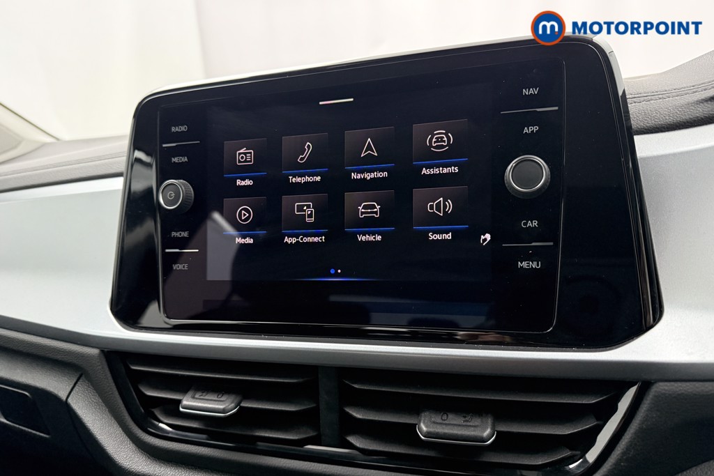 Volkswagen T-Roc Life Automatic Petrol SUV - Stock Number (1625288) - 6th supplementary image