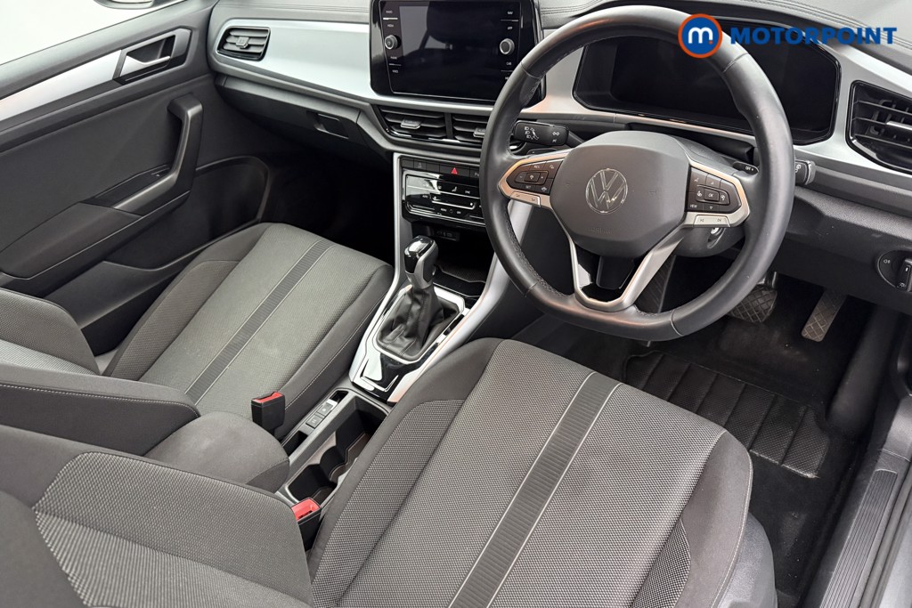 Volkswagen T-Roc Life Automatic Petrol SUV - Stock Number (1625288) - 1st supplementary image