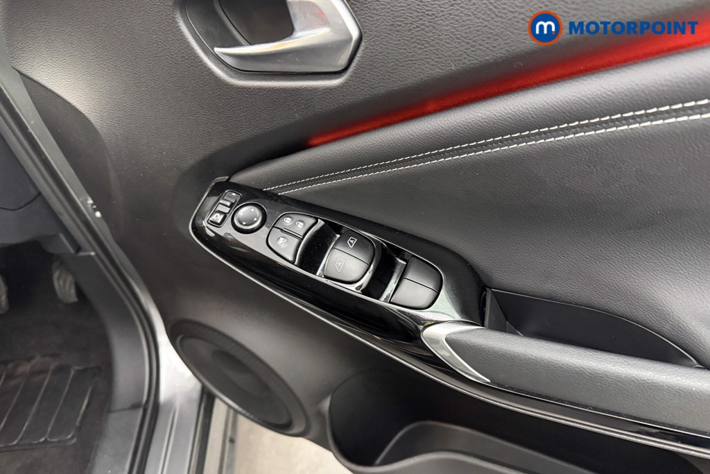 Nissan Juke Tekna Automatic Petrol SUV - Stock Number (1625423) - 15th supplementary image