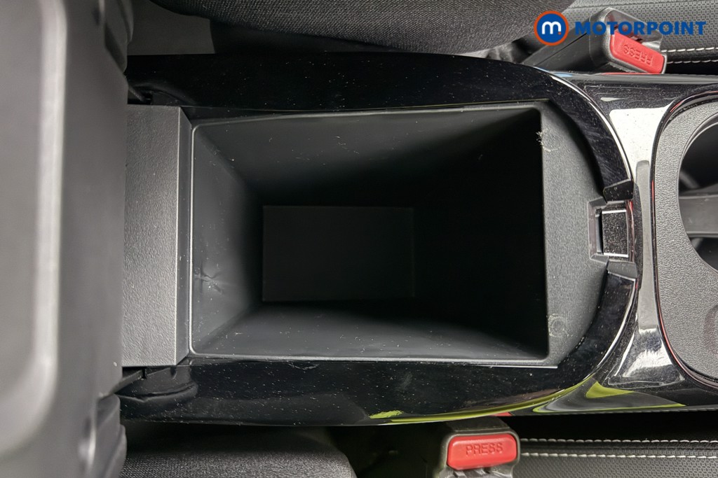 Nissan Juke Tekna Automatic Petrol SUV - Stock Number (1625431) - 12th supplementary image