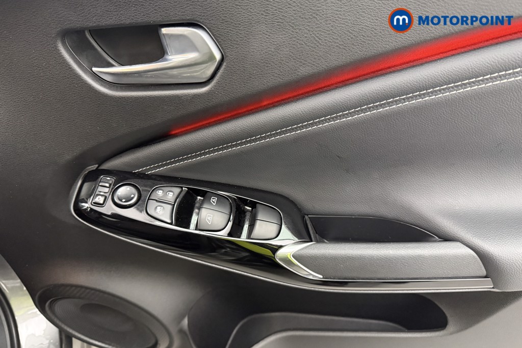 Nissan Juke Tekna Automatic Petrol SUV - Stock Number (1625431) - 17th supplementary image