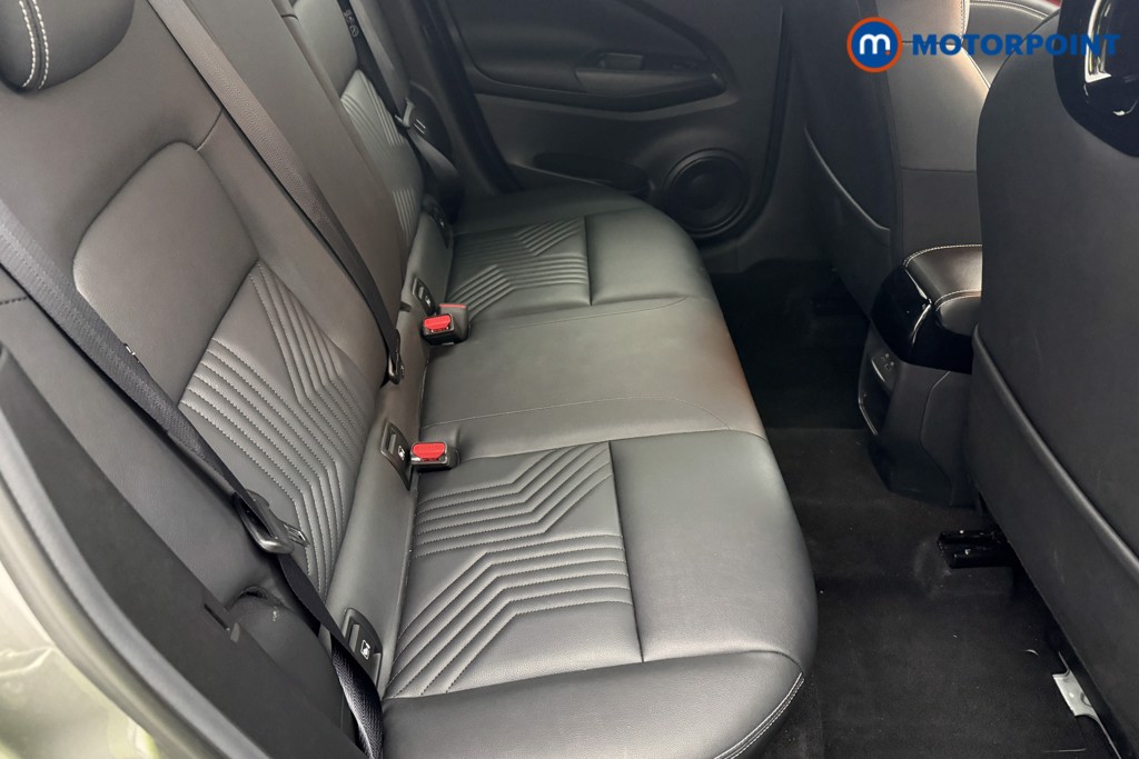 Nissan Juke Tekna Automatic Petrol SUV - Stock Number (1625431) - 18th supplementary image