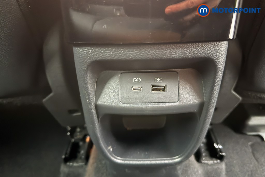 Nissan Juke Tekna Automatic Petrol SUV - Stock Number (1625431) - 19th supplementary image