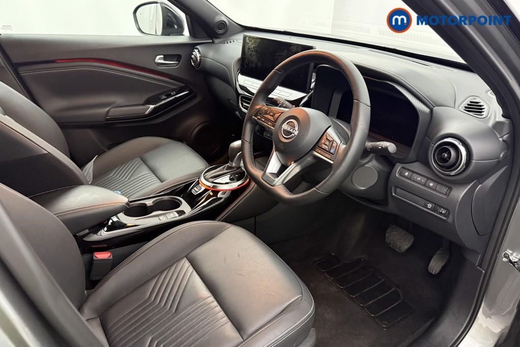 Nissan Juke Tekna Automatic Petrol SUV - Stock Number (1625431) - 1st supplementary image