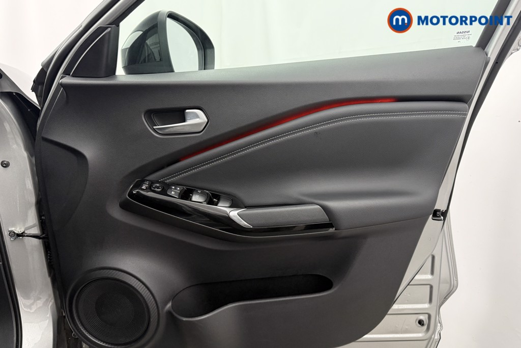 Nissan Juke Tekna Automatic Petrol SUV - Stock Number (1625438) - 16th supplementary image