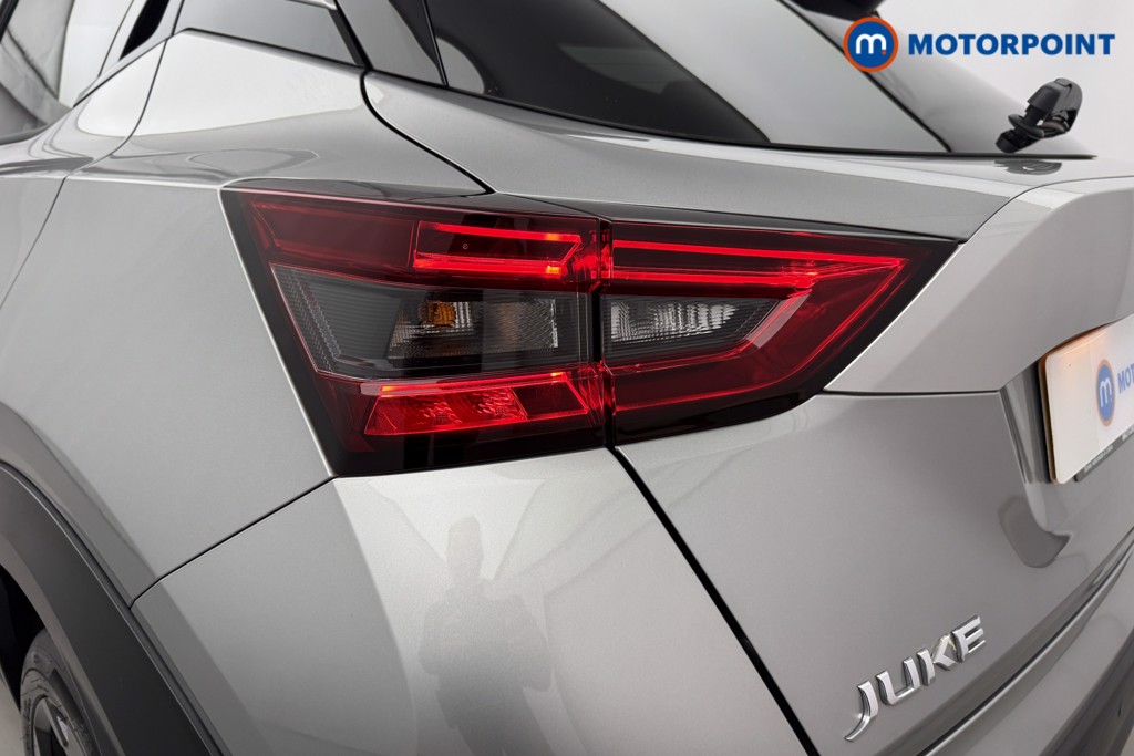 Nissan Juke Tekna Automatic Petrol SUV - Stock Number (1625438) - 23rd supplementary image