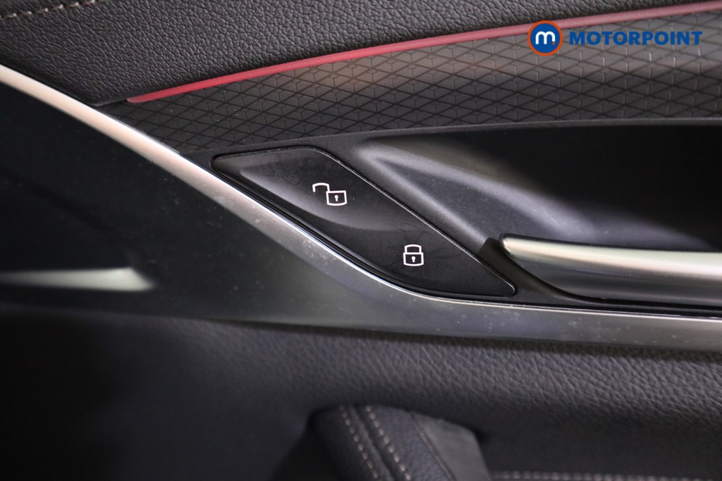 BMW 5 Series M Sport Automatic Diesel Estate - Stock Number (1625531) - 17th supplementary image