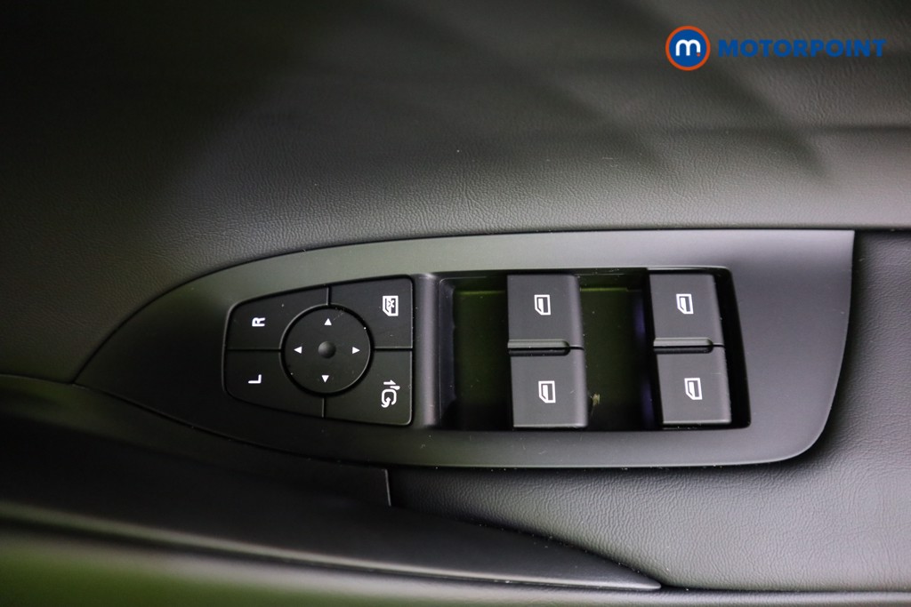 Mg Motor Uk HS Trophy Automatic Petrol Plug-In Hybrid SUV - Stock Number (1625768) - 14th supplementary image