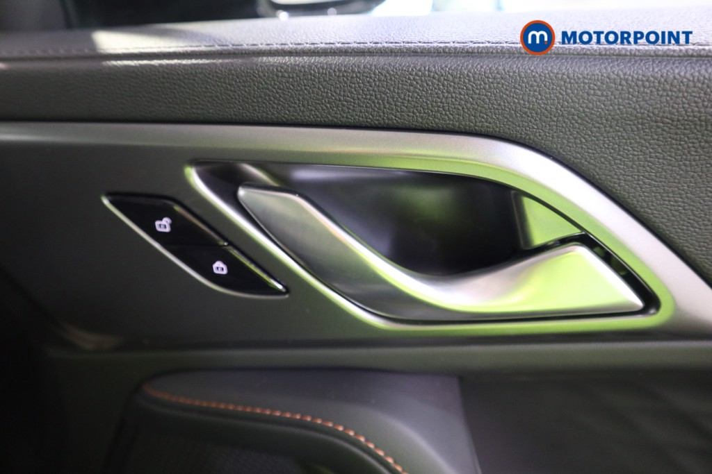 Mg Motor Uk HS Trophy Automatic Petrol Plug-In Hybrid SUV - Stock Number (1625768) - 15th supplementary image