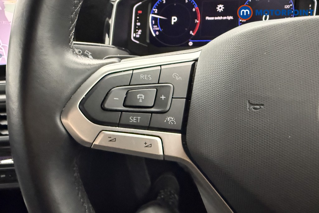 Volkswagen Polo R-Line Automatic Petrol Hatchback - Stock Number (1625777) - 6th supplementary image