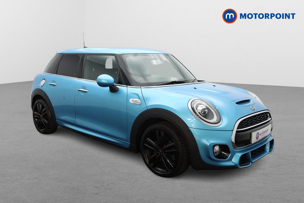 Mini Hatchback Cooper S Automatic Petrol Hatchback - Stock Number (1625984) - Drivers side front corner