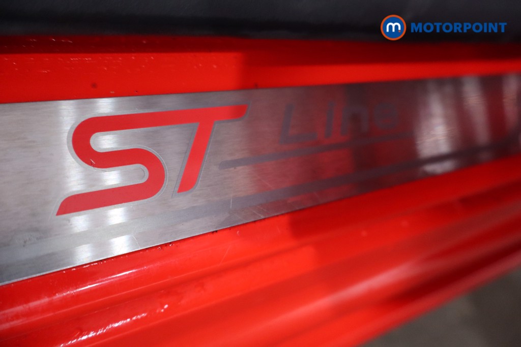 Ford Focus St-Line X Manual Petrol Hatchback - Stock Number (1626008) - 23rd supplementary image