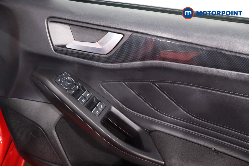 Ford Focus St-Line X Manual Petrol Hatchback - Stock Number (1626008) - 24th supplementary image