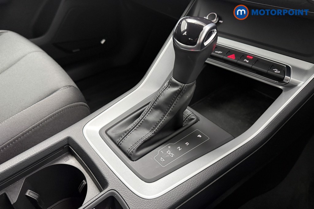 Audi Q3 Technik Automatic Petrol Plug-In Hybrid SUV - Stock Number (1626066) - 14th supplementary image