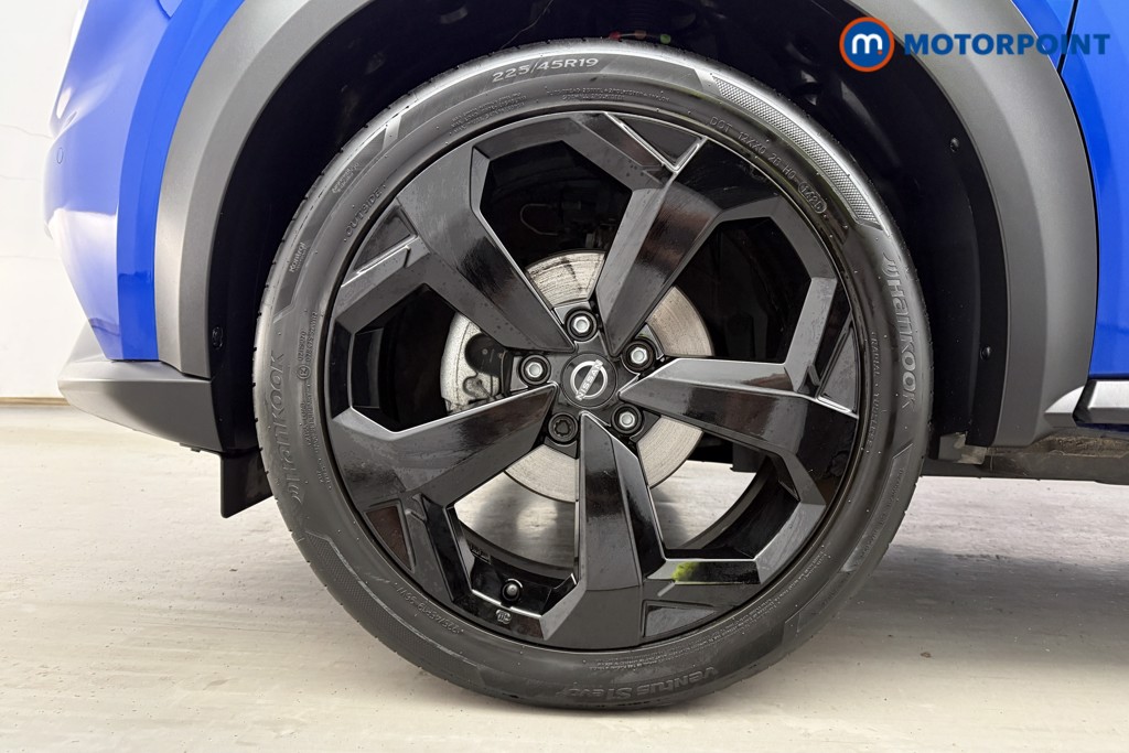 Nissan Juke Tekna Automatic Petrol SUV - Stock Number (1626138) - 22nd supplementary image