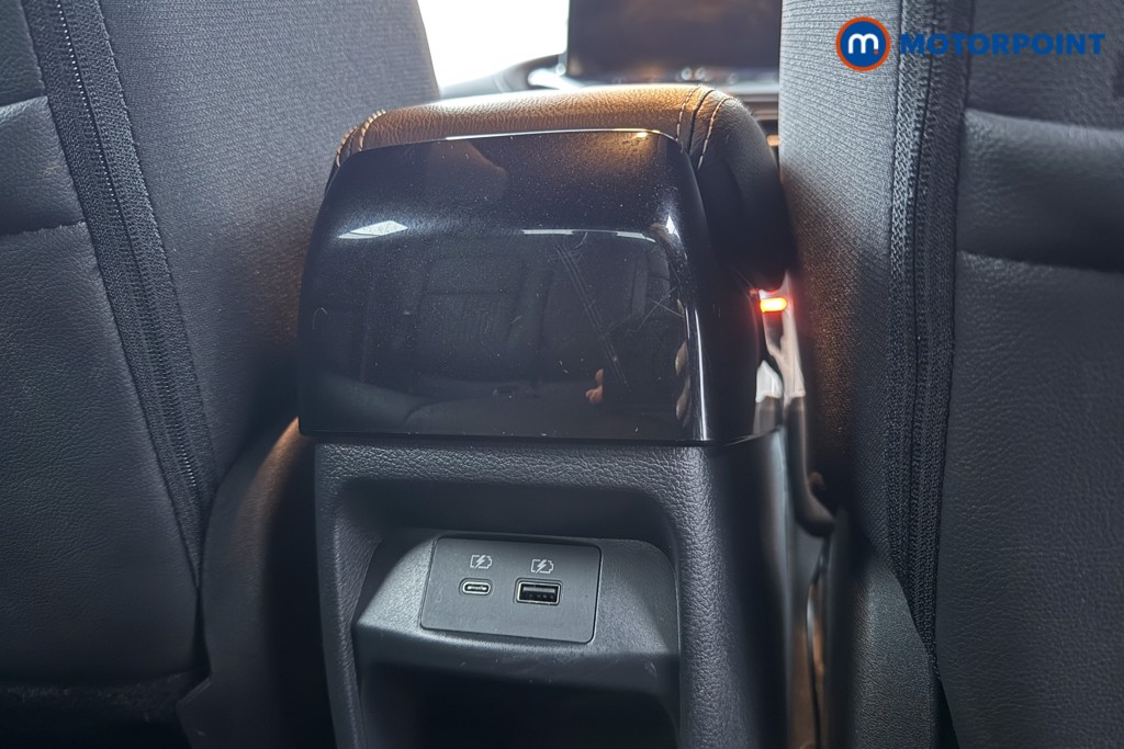 Nissan Juke Tekna Automatic Petrol SUV - Stock Number (1626139) - 21st supplementary image