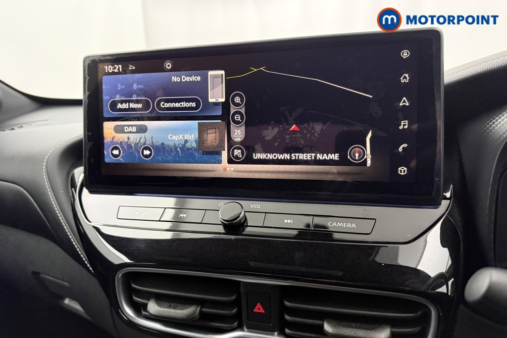 Nissan Juke Tekna Automatic Petrol SUV - Stock Number (1626141) - 6th supplementary image