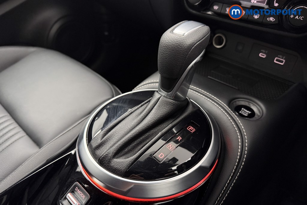 Nissan Juke Tekna Automatic Petrol SUV - Stock Number (1626141) - 13th supplementary image