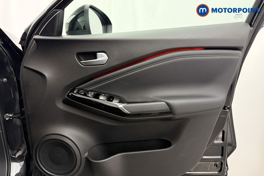 Nissan Juke Tekna Automatic Petrol SUV - Stock Number (1626141) - 17th supplementary image