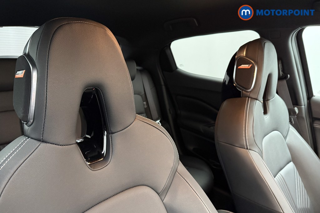 Nissan Juke Tekna Automatic Petrol SUV - Stock Number (1626141) - 20th supplementary image