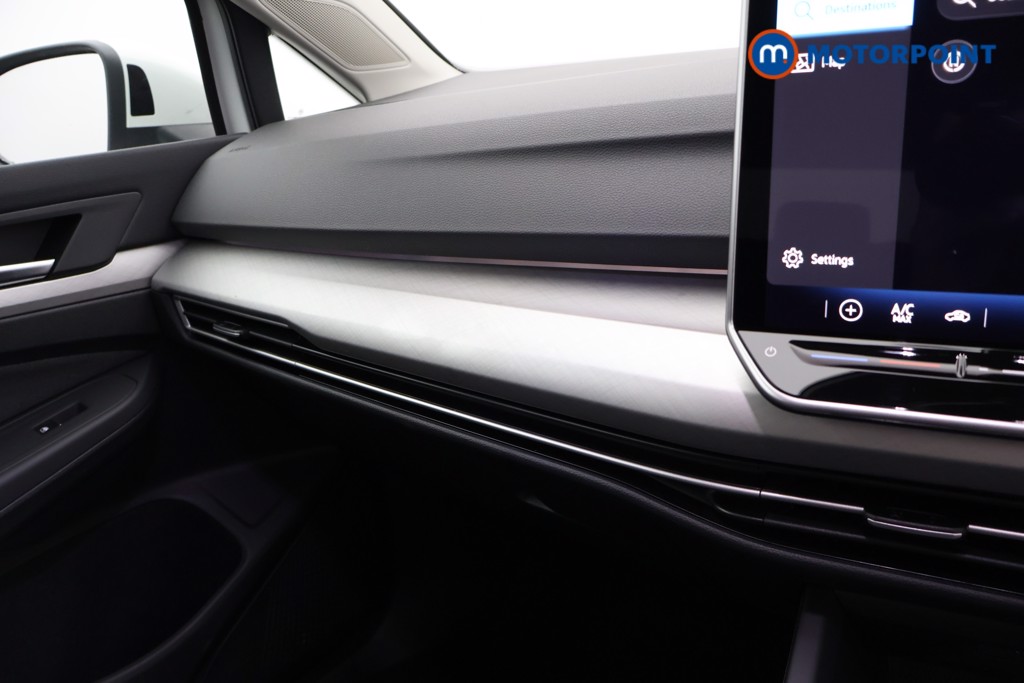 Volkswagen Golf Match Manual Petrol Hatchback - Stock Number (1626150) - 9th supplementary image