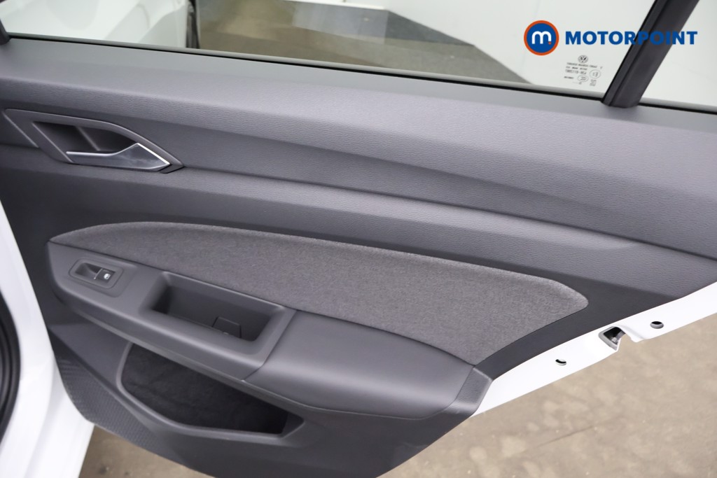 Volkswagen Golf Match Manual Petrol Hatchback - Stock Number (1626150) - 16th supplementary image