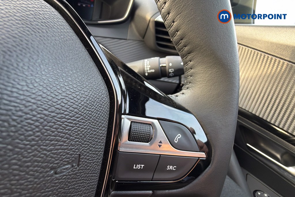 Peugeot 2008 Allure Manual Petrol SUV - Stock Number (1626417) - 4th supplementary image