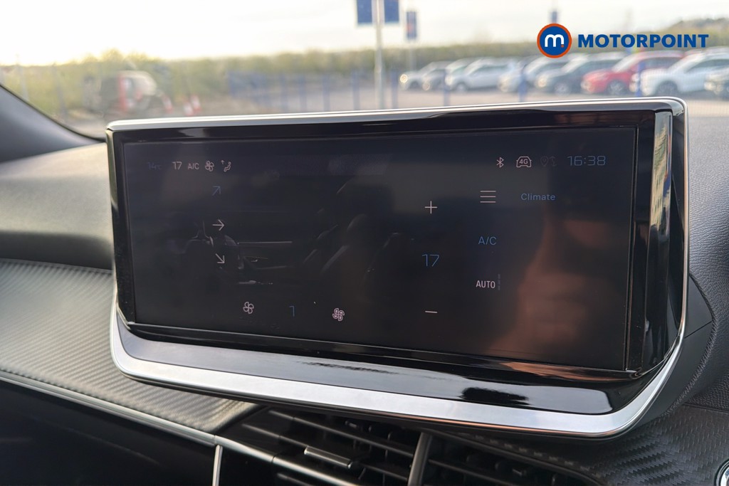 Peugeot 2008 Allure Manual Petrol SUV - Stock Number (1626417) - 12th supplementary image