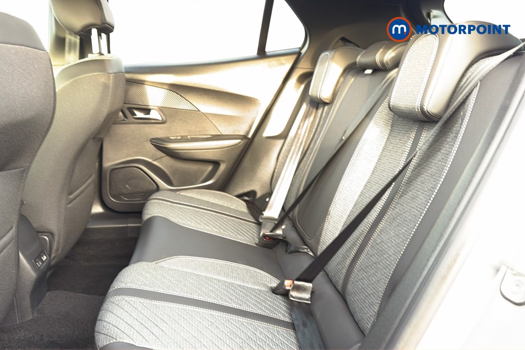 Peugeot 2008 Allure Manual Petrol SUV - Stock Number (1626417) - 28th supplementary image