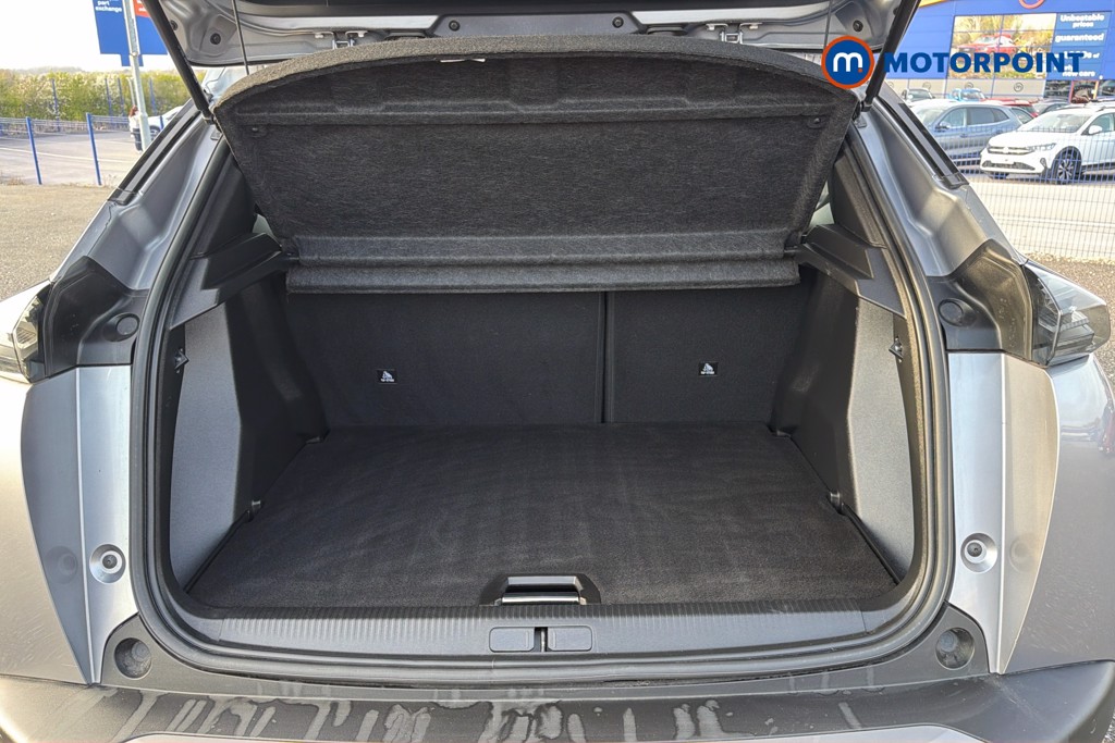 Peugeot 2008 Allure Manual Petrol SUV - Stock Number (1626417) - 33rd supplementary image