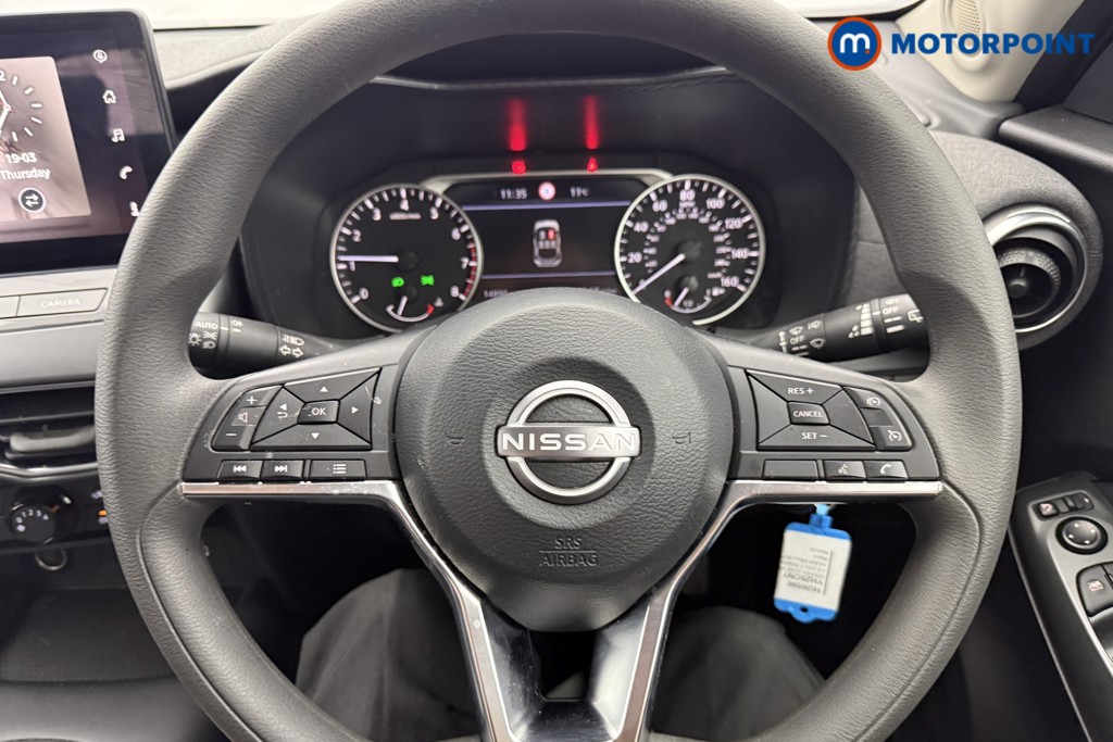 Nissan Juke Acenta Premium Manual Petrol SUV - Stock Number (1626598) - 5th supplementary image