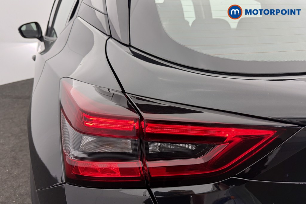 Nissan Juke Acenta Premium Manual Petrol SUV - Stock Number (1626598) - 14th supplementary image