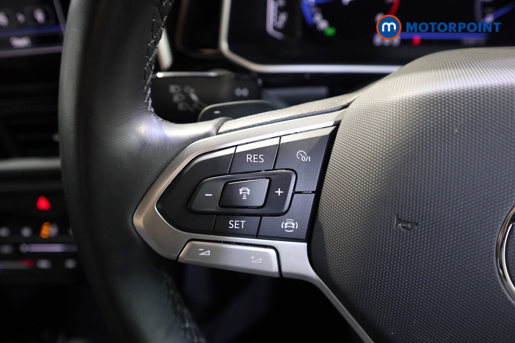 Volkswagen T-Roc R-Line Automatic Petrol SUV - Stock Number (1626728) - 3rd supplementary image
