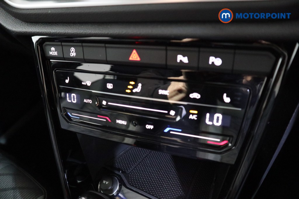 Volkswagen T-Roc R-Line Automatic Petrol SUV - Stock Number (1626728) - 7th supplementary image