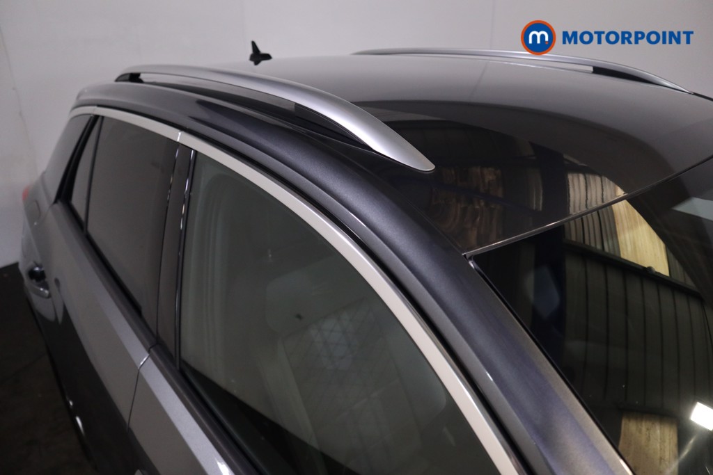 Volkswagen T-Roc R-Line Automatic Petrol SUV - Stock Number (1626728) - 33rd supplementary image