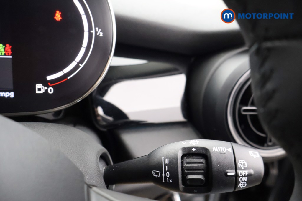 Mini Hatchback Cooper Classic Automatic Petrol Hatchback - Stock Number (1626731) - 6th supplementary image