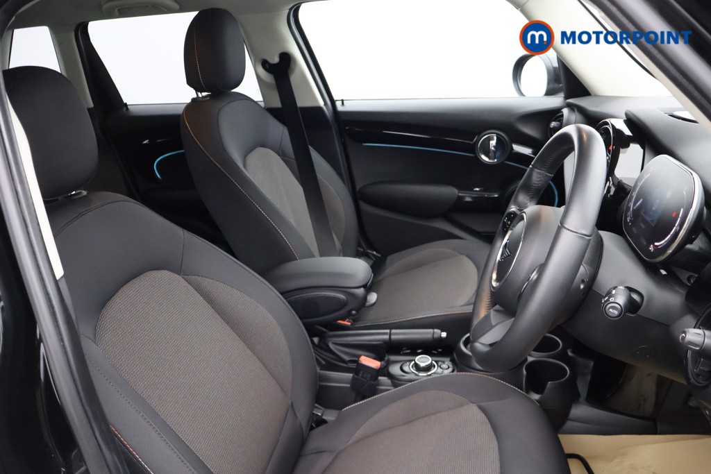 Mini Hatchback Cooper Classic Automatic Petrol Hatchback - Stock Number (1626731) - 13th supplementary image