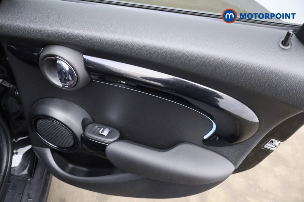 Mini Hatchback Cooper Classic Automatic Petrol Hatchback - Stock Number (1626731) - 16th supplementary image