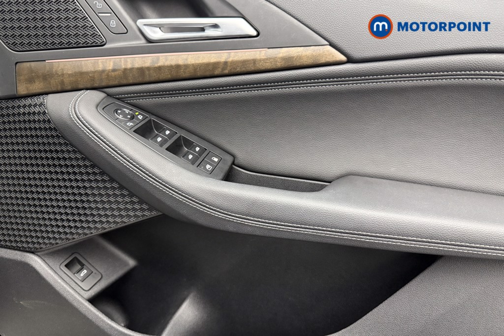 BMW 2 Series Luxury Automatic Petrol Plug-In Hybrid Estate - Stock Number (1626739) - 18th supplementary image