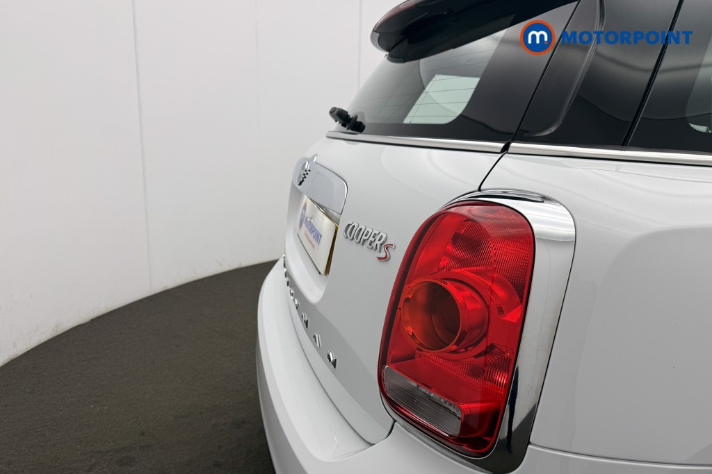 Mini Countryman Cooper S Exclusive Manual Petrol SUV - Stock Number (1626754) - 27th supplementary image