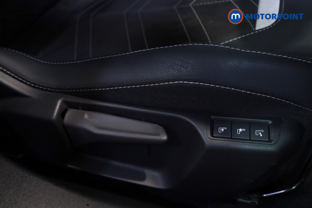 Vauxhall Mokka Ultimate Automatic Electric SUV - Stock Number (1626780) - 6th supplementary image