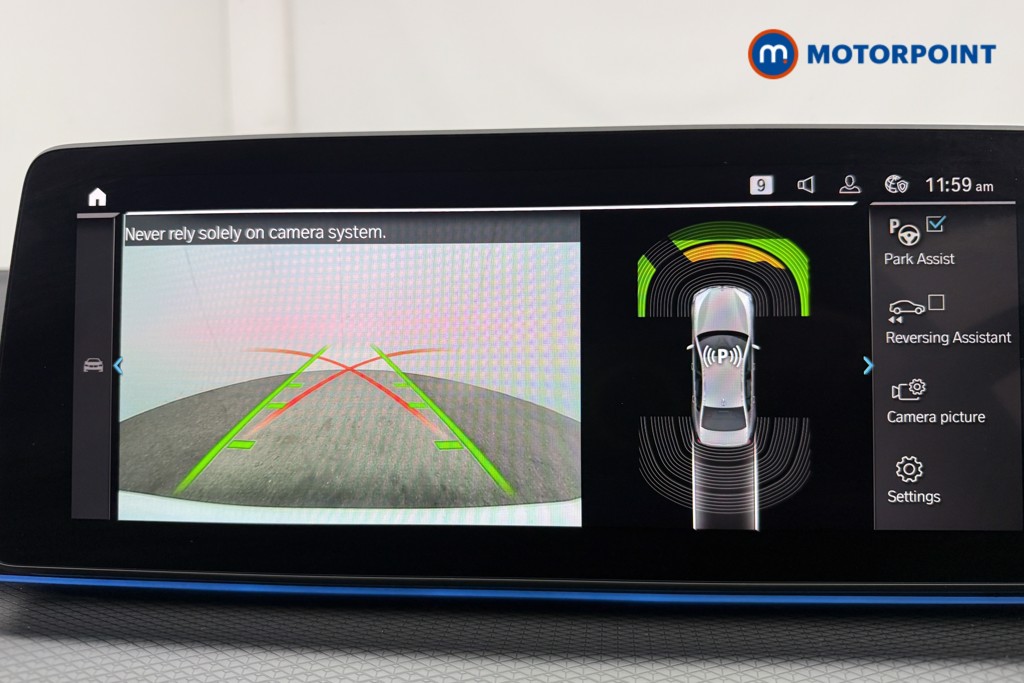 BMW 5 Series M Sport Automatic Petrol Plug-In Hybrid Saloon - Stock Number (1626910) - 3rd supplementary image