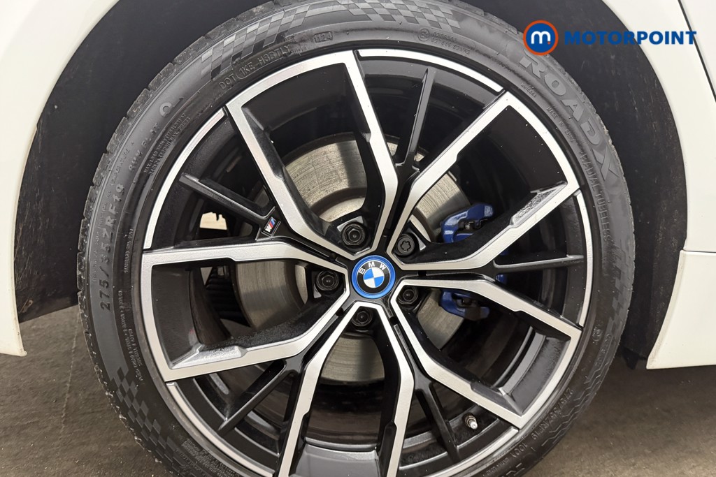 BMW 5 Series M Sport Automatic Petrol Plug-In Hybrid Saloon - Stock Number (1626910) - 10th supplementary image