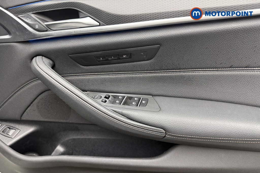 BMW 5 Series M Sport Automatic Petrol Plug-In Hybrid Saloon - Stock Number (1626910) - 20th supplementary image