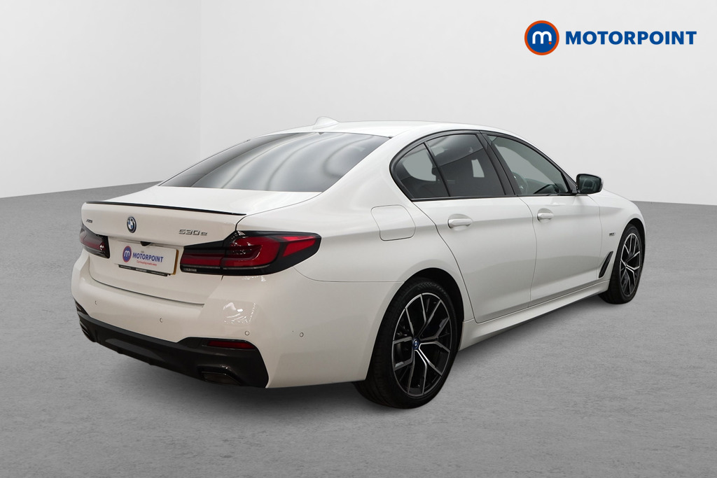BMW 5 Series M Sport Automatic Petrol Plug-In Hybrid Saloon - Stock Number (1626910) - Drivers side rear corner