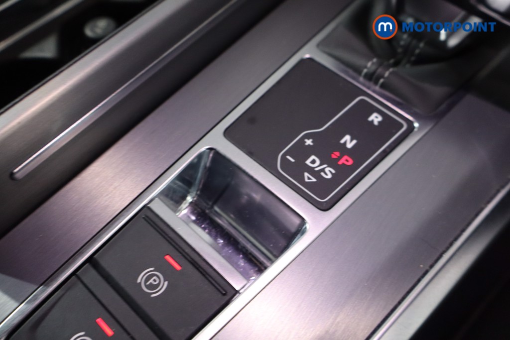 Audi A6 Black Edition Automatic Petrol Estate - Stock Number (1626976) - 19th supplementary image