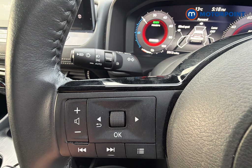 Nissan X-Trail N-Connecta Automatic Petrol-Electric Hybrid SUV - Stock Number (1627348) - 3rd supplementary image